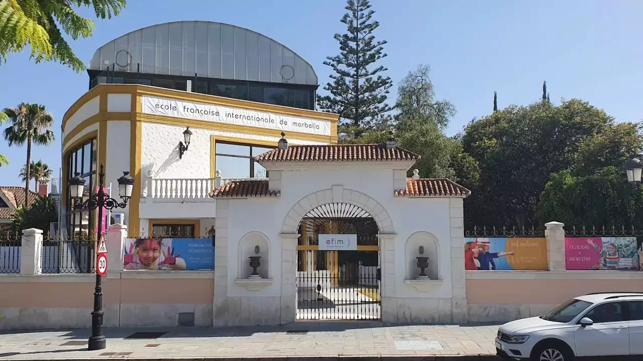 Centro Docente Privado Extranjero Colegio Francés