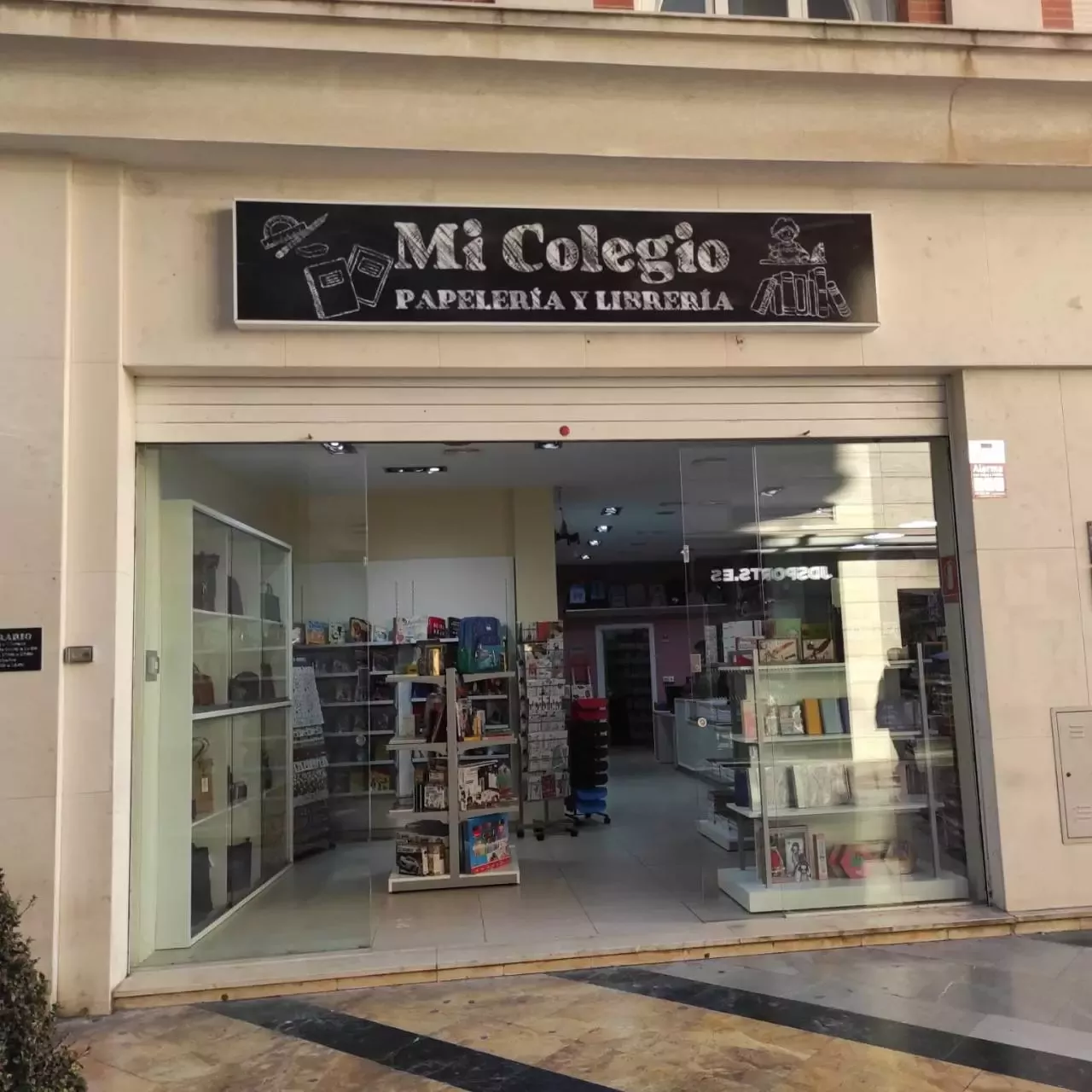 Papelería y Librería Mi Colegio