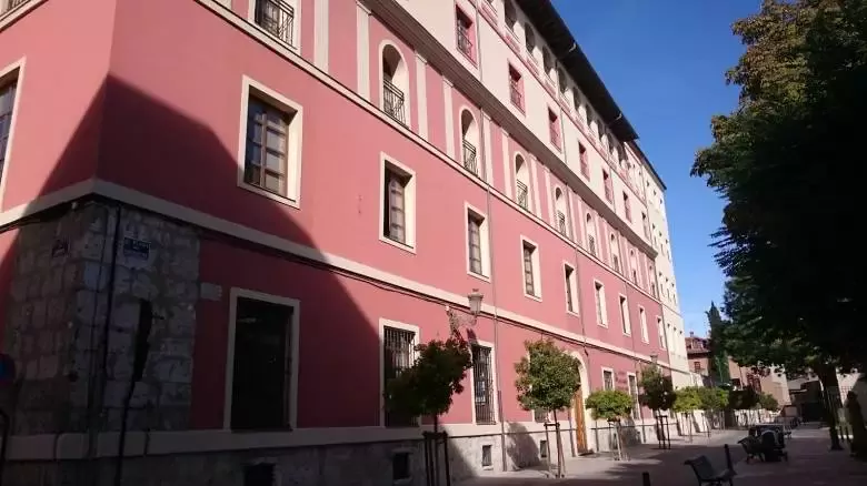 Colegio Jesús y María - Fundación Vedruna Educación